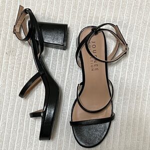 Platform heel like brand new